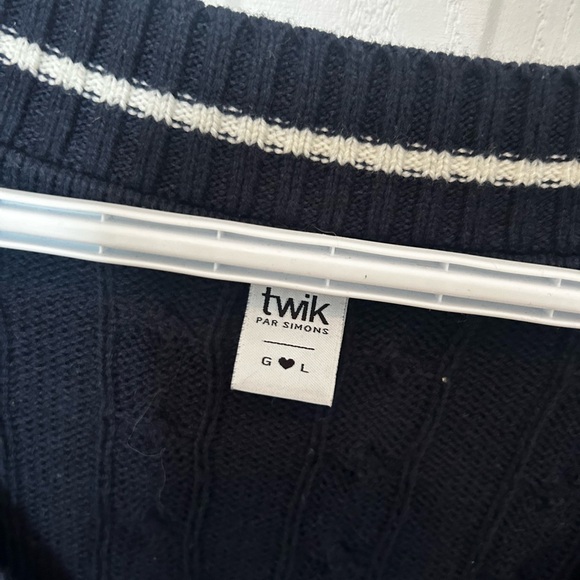 Twik Navy Cardigan - Picture 3 of 3
